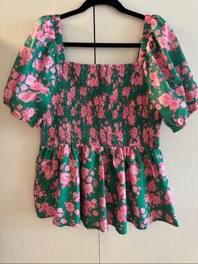 JODIFL Green & Pink Floral Smocked Square-Neck Peplum Top